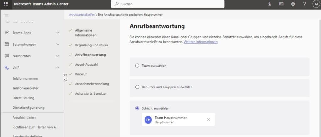 Einblick ins Microsoft Teams Admin Center – bei der Anrufbeantwortung können nun Schichten ausgewählt werden